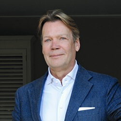 Ralf  Knegtmans